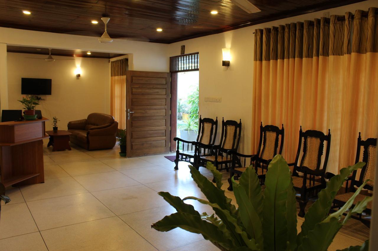 Nirmala Hotel And Restaurant Polonnaruwa Luaran gambar