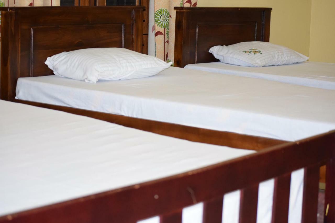 Nirmala Hotel And Restaurant Polonnaruwa Luaran gambar